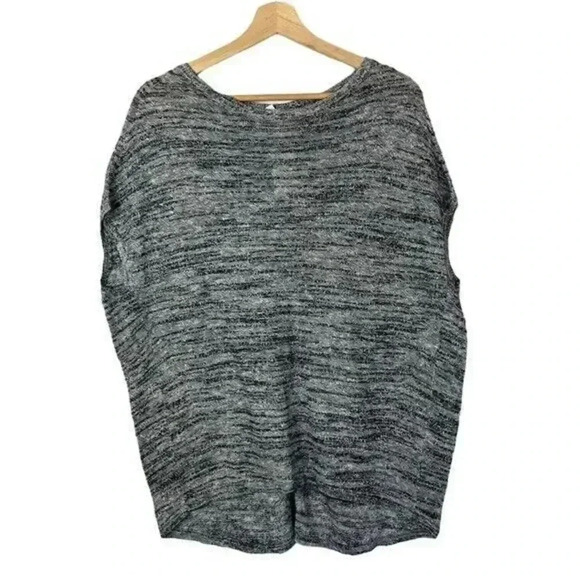 J Jill Gray & Black Pullover Relaxed Fit Short Sleeve Knit Top S - Picture 1 of 3